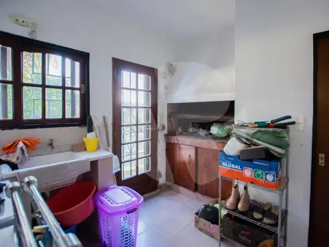 Casa en Alquiler Temporal con 1 cochera