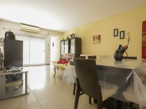 Depto Tipo Casa en Venta de 1 dormitorio