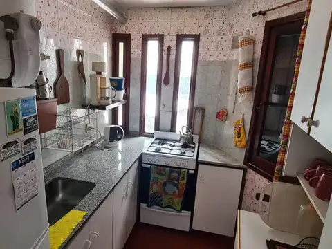 Depto Tipo Casa en Venta 40 años