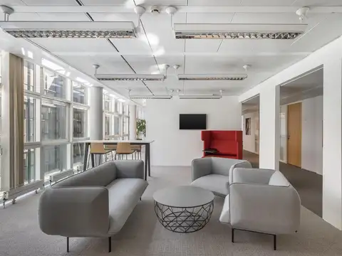 Oficina en Alquiler en Martínez, USD 189