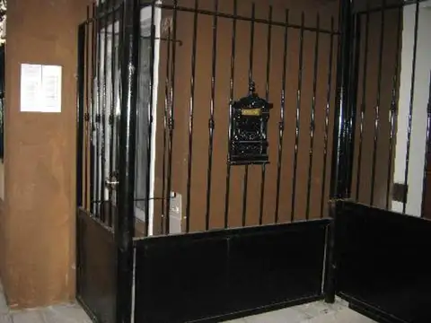 Cjal Miguel Ramella 100, Piso PB