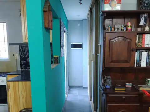 Casa en venta - 3 Dormitorios 1 Baño - 110Mts2 - Don Bosco, Quilmes