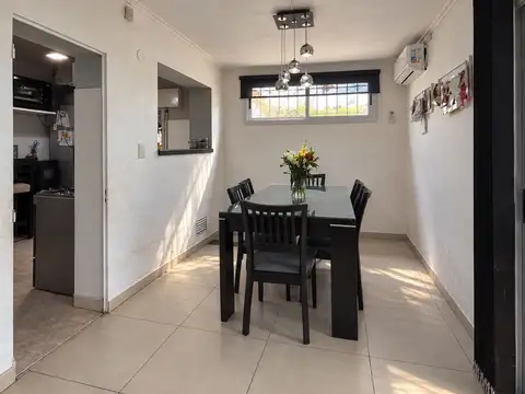 Casa en Venta en La Plata, USD 140.000