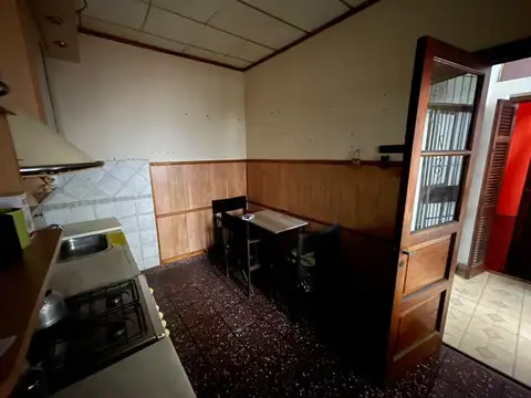 Depto Tipo Casa 4 ambientes con 2 baños