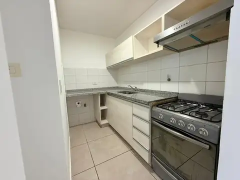 Departamento 4 ambientes con 1 baño