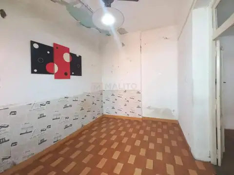 Depto Tipo Casa en Venta 50 años