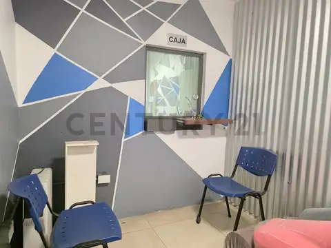 unanue 1800, Piso 0