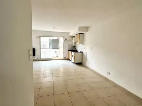 Monoambiente en alquiler con balcón