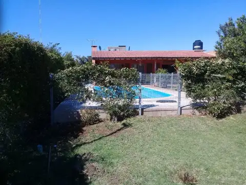 Casa en Venta con 1 cochera