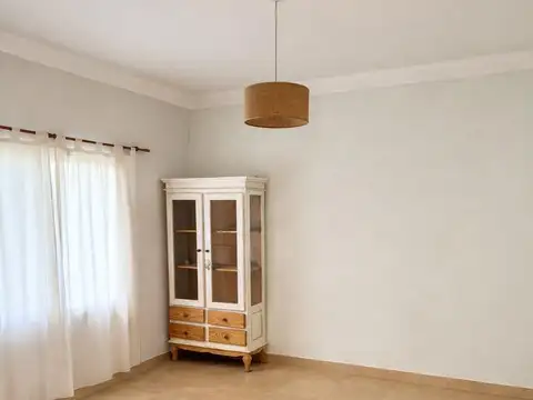 Casa en Alquiler de 3 dormitorios