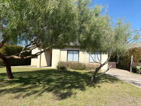 VENTA CASA 5AMB EN SAN ALFONSO PILAR DEL ESTE