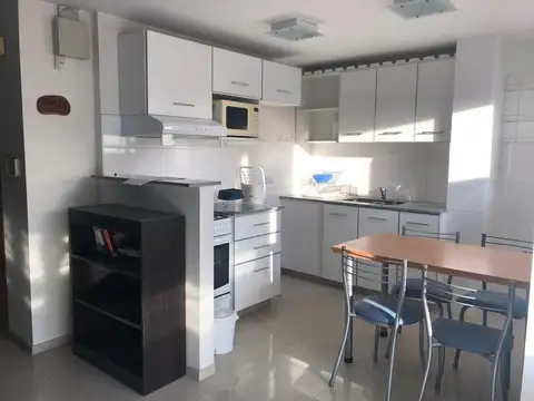 Venta de amplio monoambiente en Zona Rio 