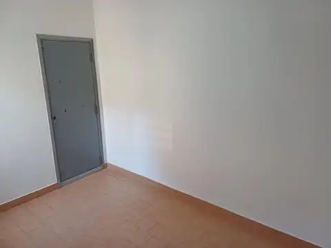 Casa en Alquiler en Los Hornos, $ 750.000