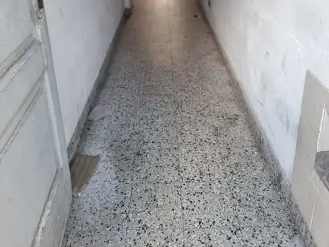 Av Cmte L Piedrabuena 4500, Piso P.B