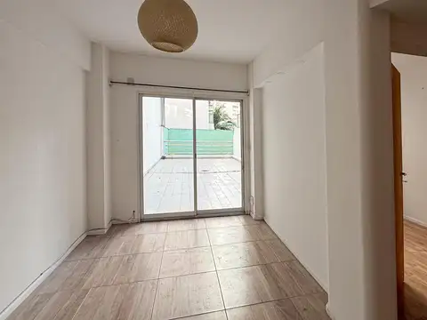José Antonio Cabrera 3400, Piso 1