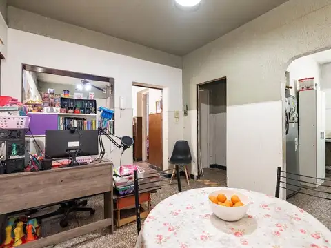 Depto Tipo Casa en Venta 50 años