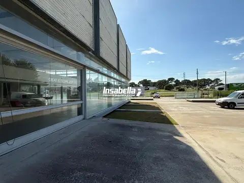 Local en Venta en Valeria Del Mar, USD 1.450.000