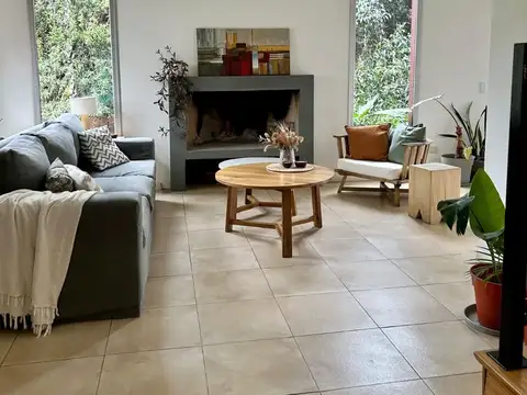 Casa en Alquiler de 3 dormitorios