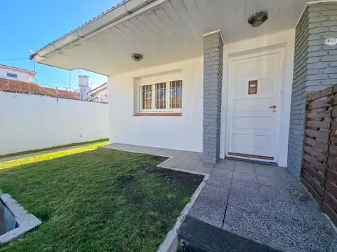 PH frente 3 amb. con patio- APTO PROFESIONAL- Roca e Italia