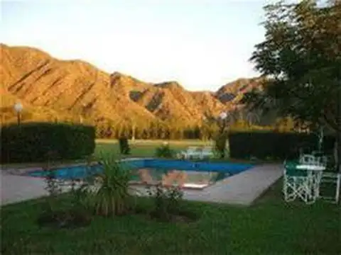 Hotel 18 hab. 3*