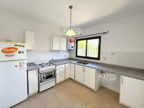 Departamento en Alquiler con 1 cocheras