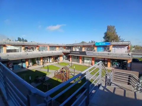 Oficina en Venta en Francisco Álvarez, USD 56.000