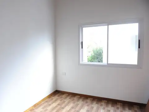 Depto Tipo Casa en Venta con 1 cocheras