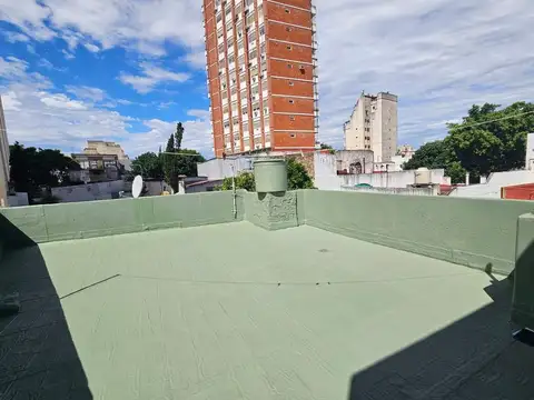 ALQUILER PH 2 AMBIENTES SIN EXPENSAS VELEZ SARFIEL