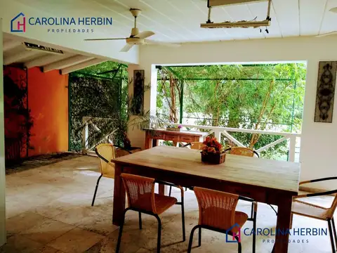 Casa en alquiler con vista al golf, amueblada, 6 dormitorios, San Miguel de Ghisso