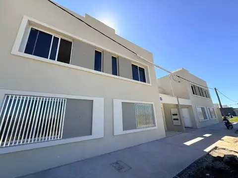 Depto Tipo Casa en Venta de 2 dormitorios