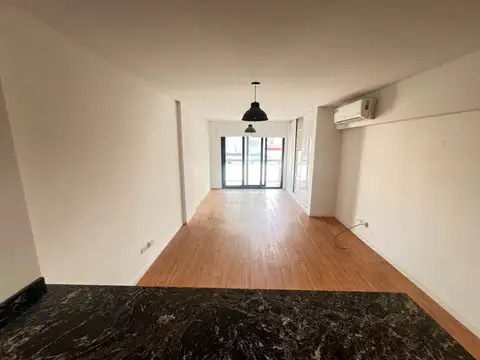 Departamento en Alquiler con 1 cochera