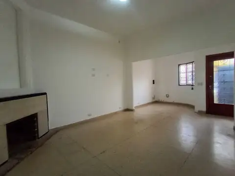 Casa en Alquiler en Banfield, $ 1.900.000