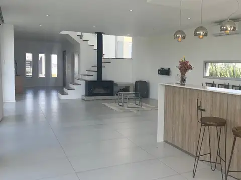 Casa en Venta al Noreste