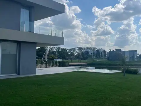 Casa en Venta en Canning, USD 324.000