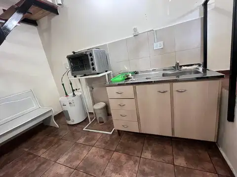 Departamento en Alquiler en Barrio España y Hospitales, $ 300.000