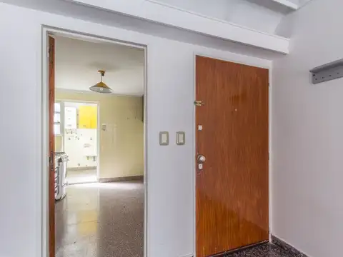 VENTA DEPARTAMENTO 3 AMBIENTES CON BALCÓN. CABALLITO