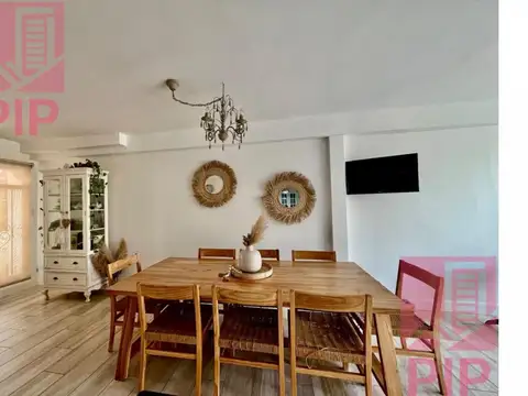 Casa 4 ambientes con 3 baños