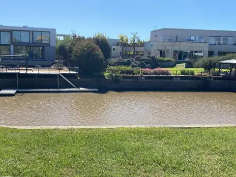 Terreno en Venta de 890,0 m2