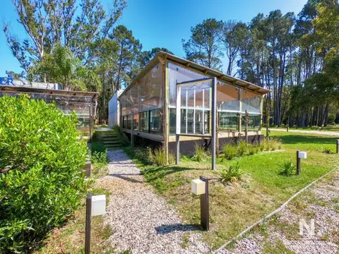 Local en Alquiler Temporal en Punta Ballena, USD 14.000