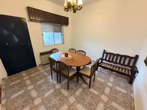 Casa en Alquiler en José León Suárez, $ 800.000