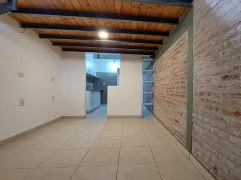 VENTA DEPARTAMENTO BERNAL 2 AMBIENTES