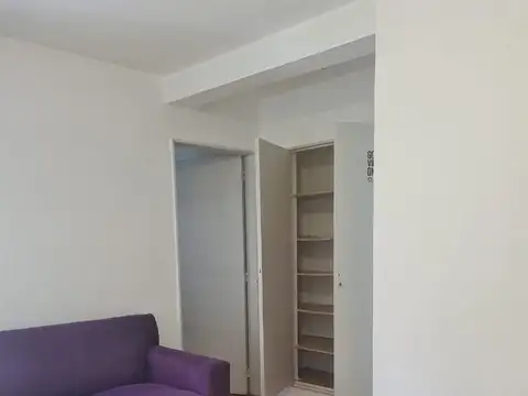 Muy luminoso departamento en Zona Facultad de Medicina y Ciencias Economicas