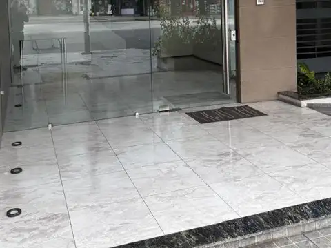 Monoambiente muy lindoal fte con balcón