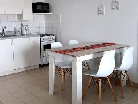 Alquiler/ venta de monoambiente en calle 56 y 20