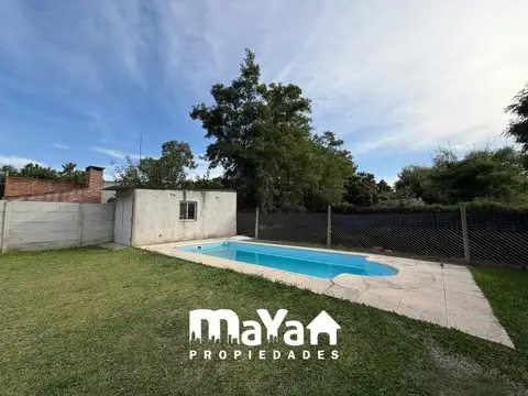 CASA EN VENTA - BARRIO LOS PIONEROS