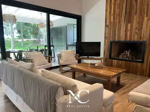 Casa en Alquiler en Costa Esmeralda