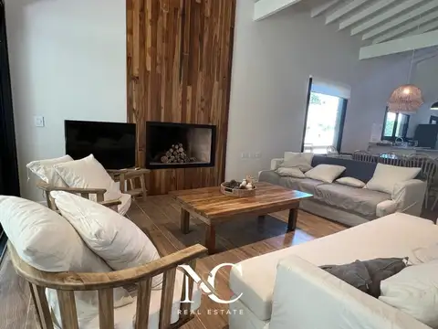 Casa en Alquiler Temporal de 4 dormitorios