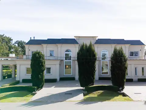 Gran Casa en venta Country Club San Diego - Moreno