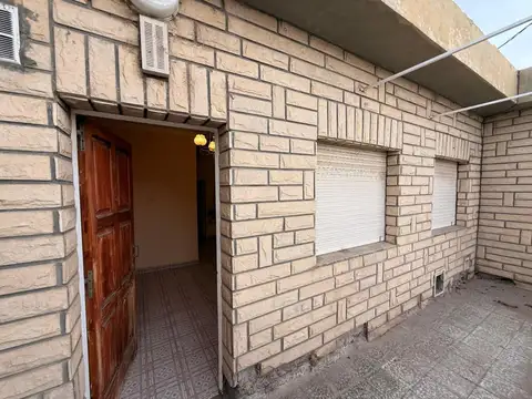 Casa en Venta en Neuquén, USD 120.000