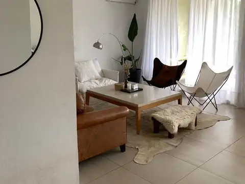 Casa en Alquiler en El Atardecer, USD 2.400